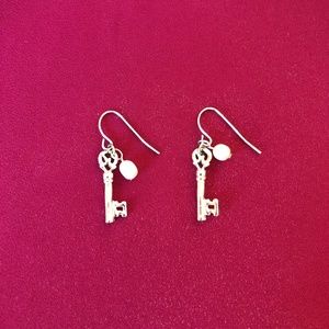 Silver Earrings Keys with Pearls